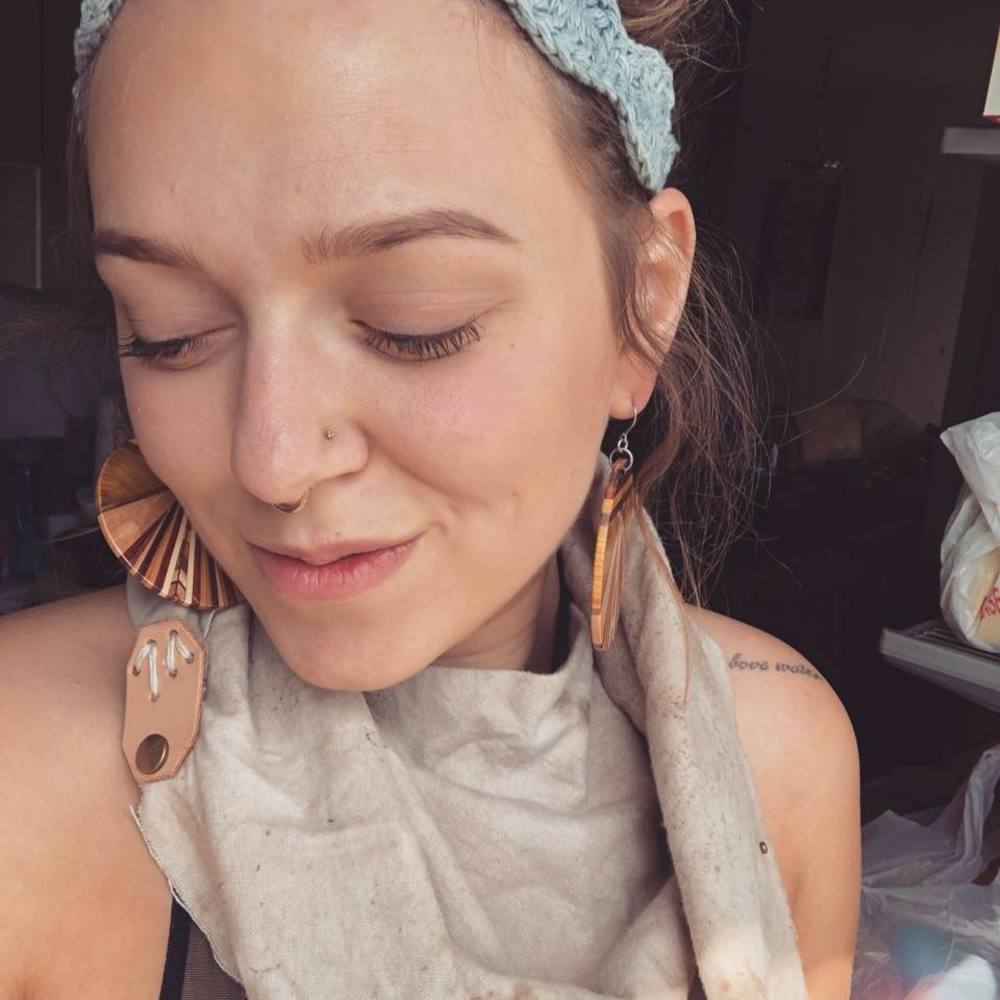 Meet your Posher, Hannah